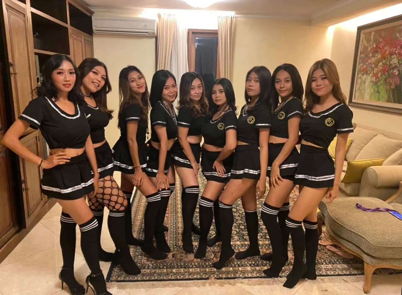 Putri Management Premium Dark Queen Talent Bali