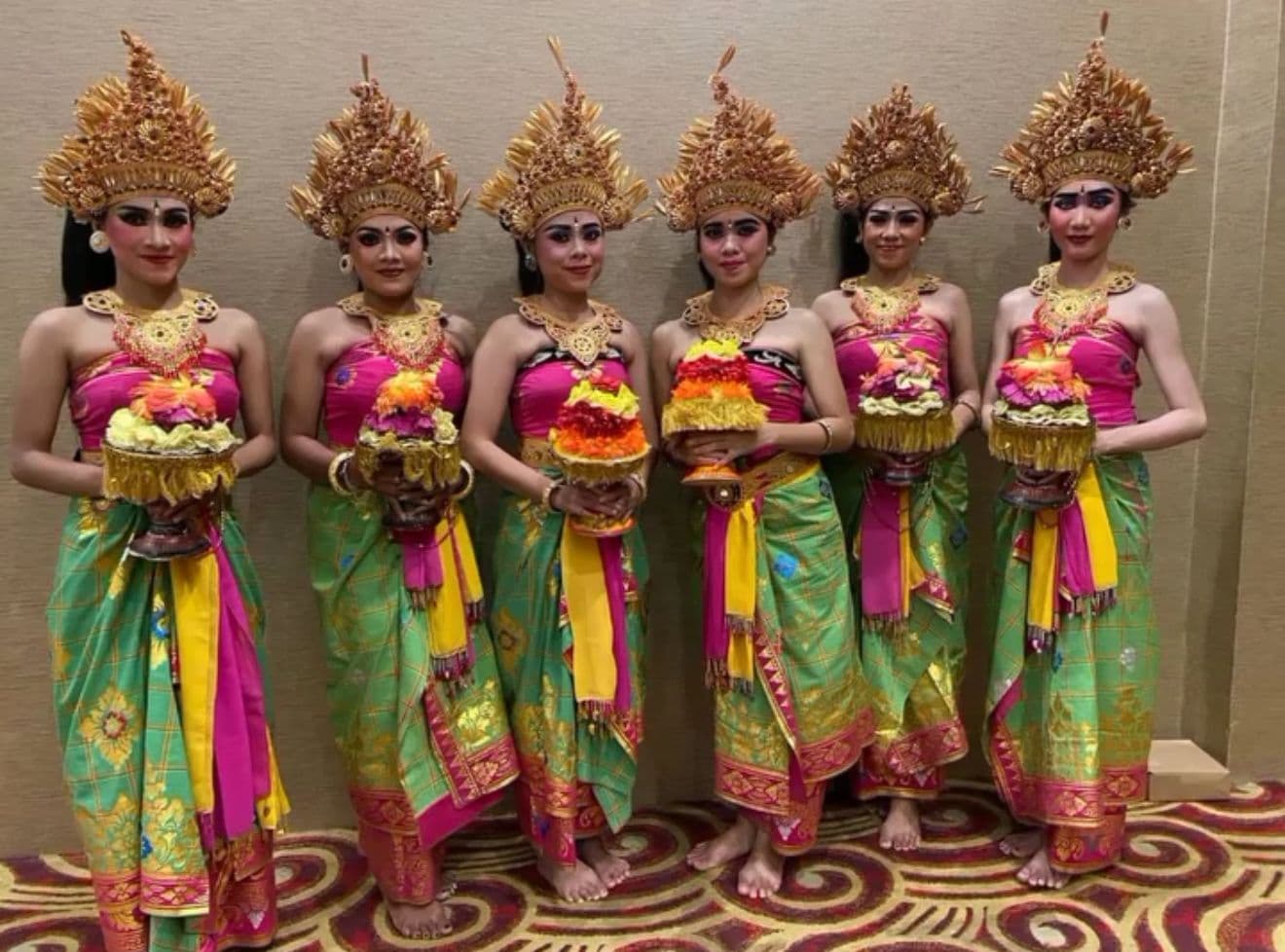 Putri Management Production Gallery Record 24